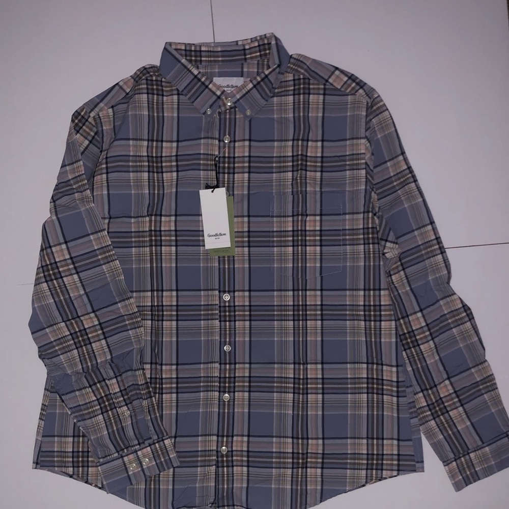 Goodfellow and Co Men’s slim Fit Button-Down